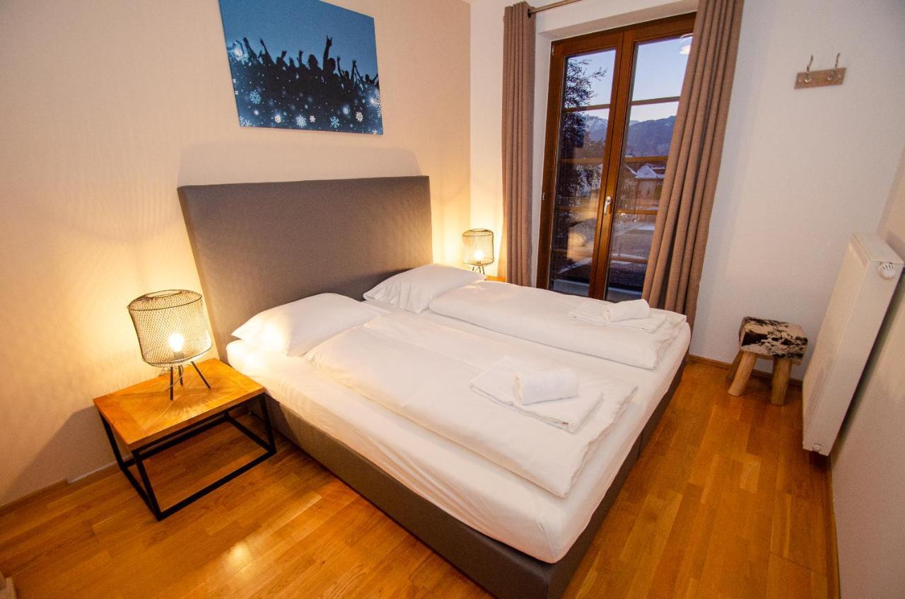 Apartment Post By In One *