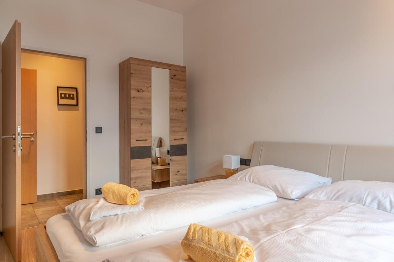 Post By In One Apartment