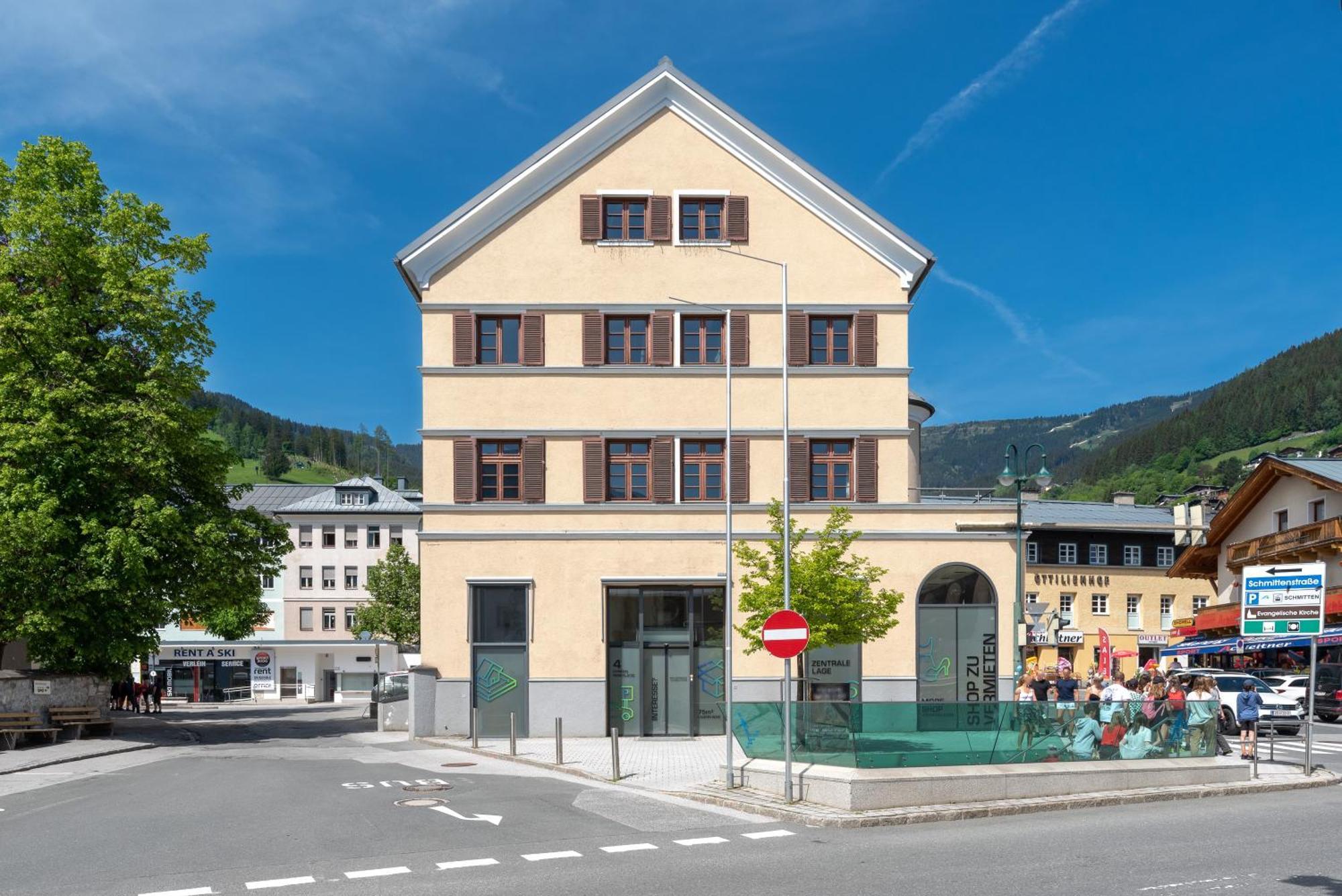 Post By In One Zell am See