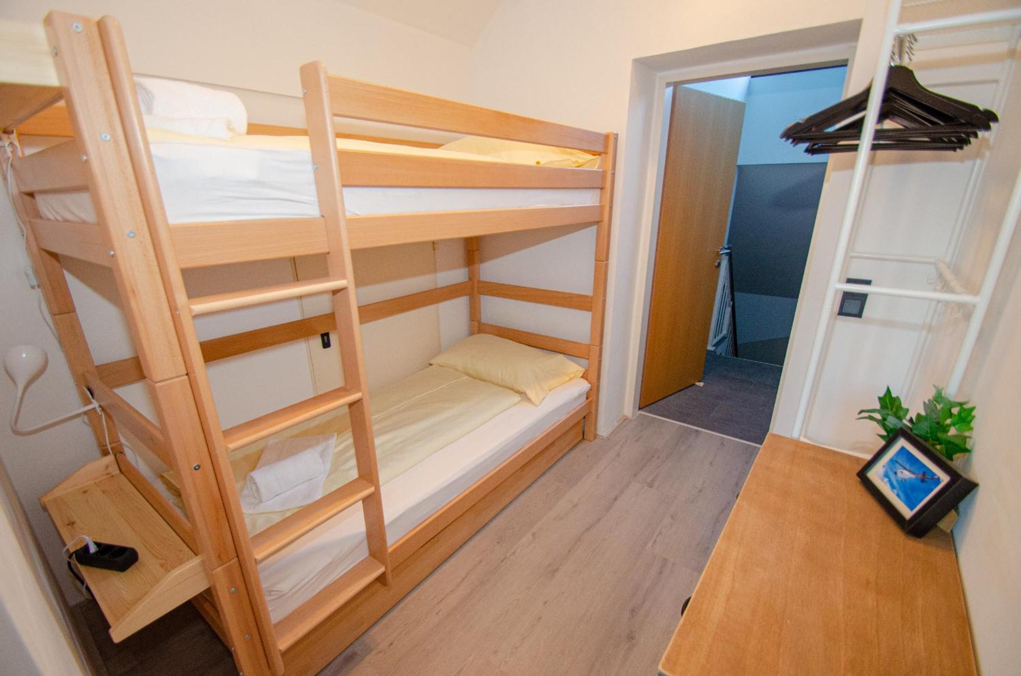 Post By In One Apartment